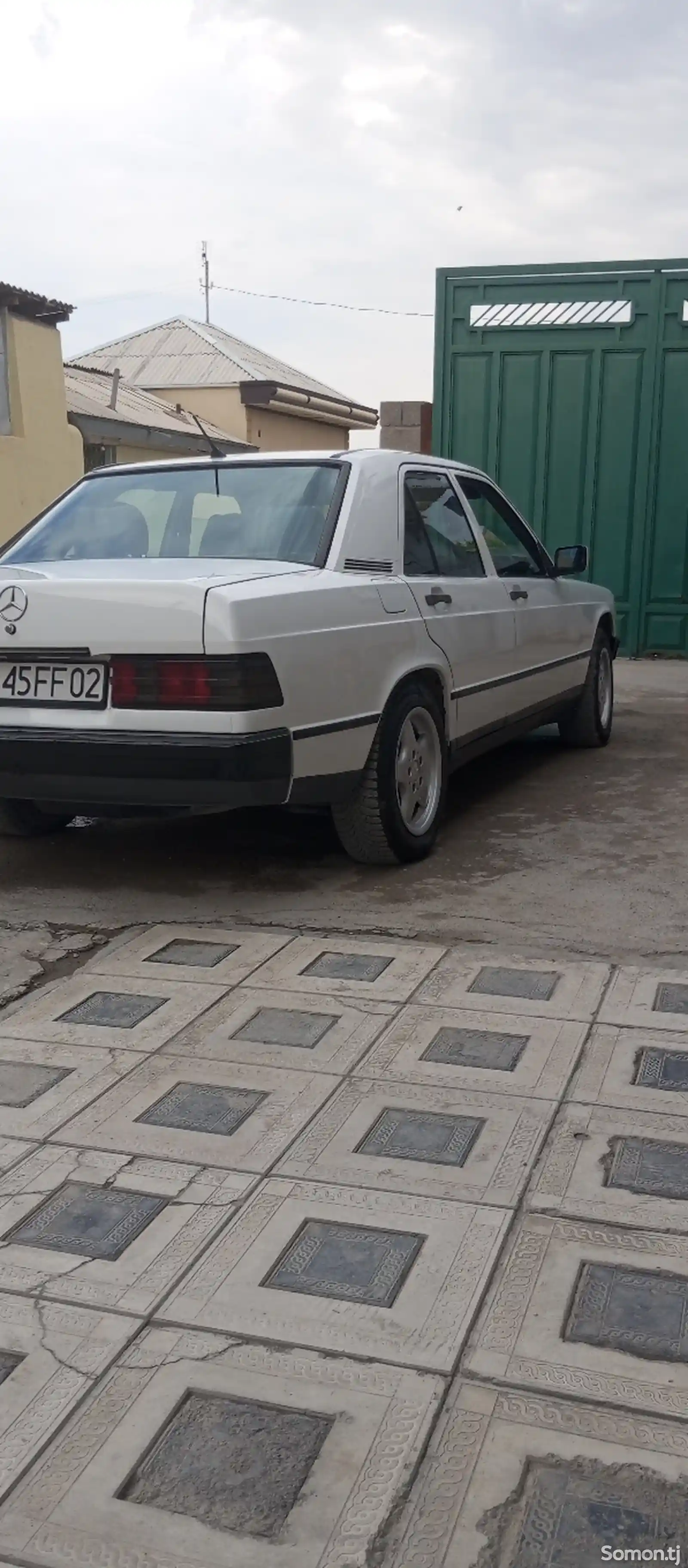 Mercedes-Benz W201, 1986-2