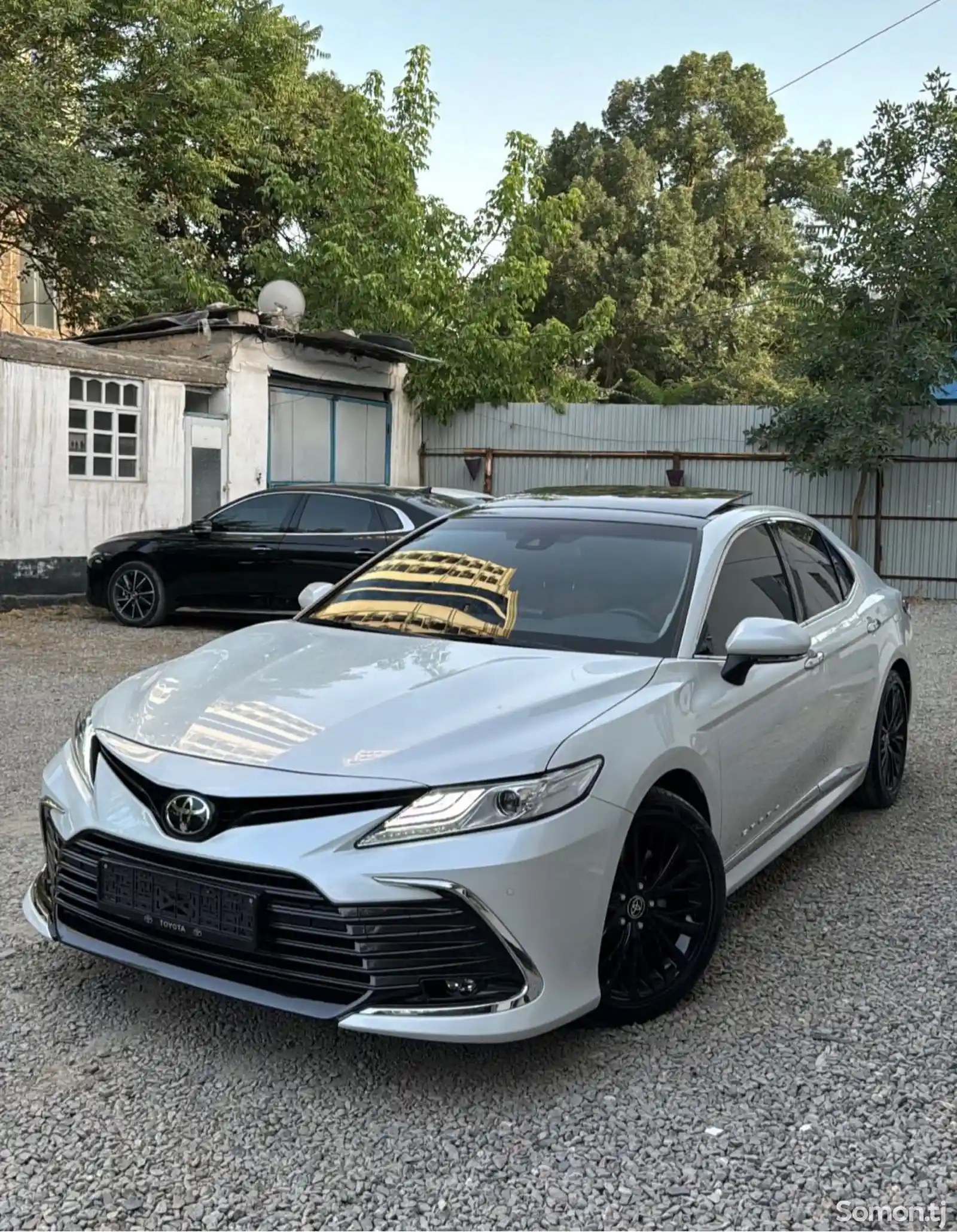 Toyota Camry, 2023-1