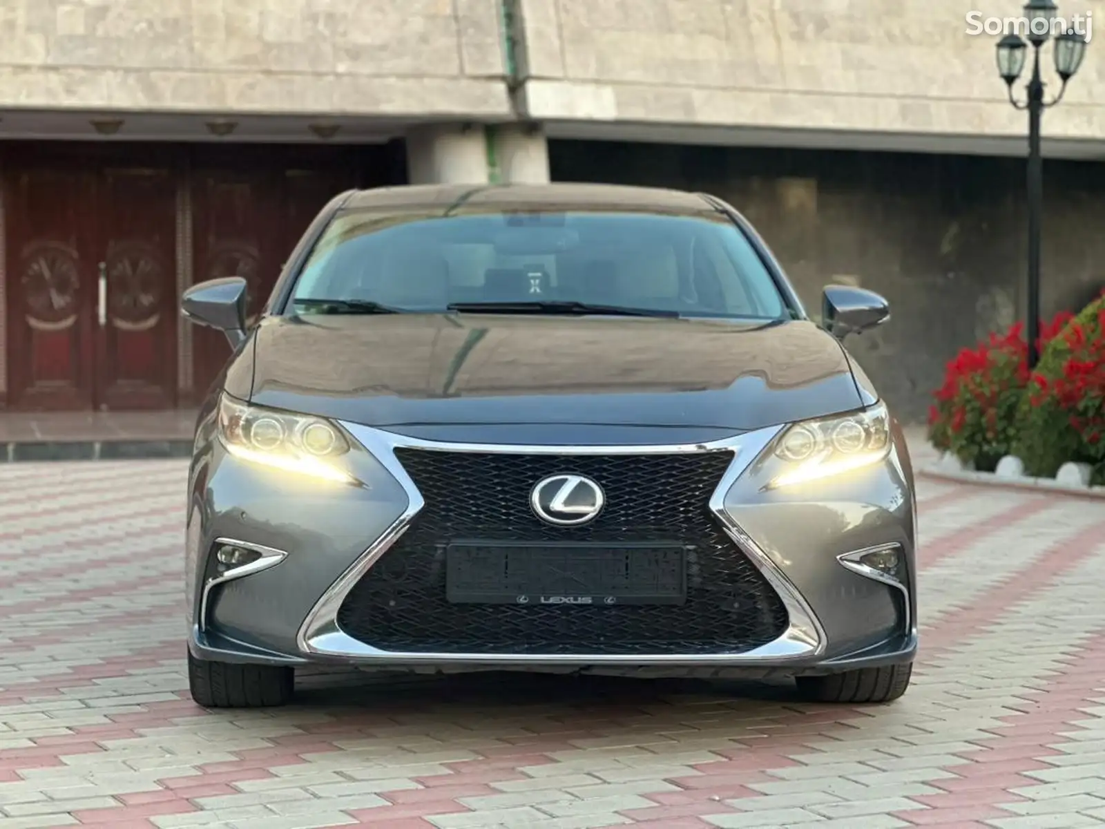 Lexus ES series, 2013-2