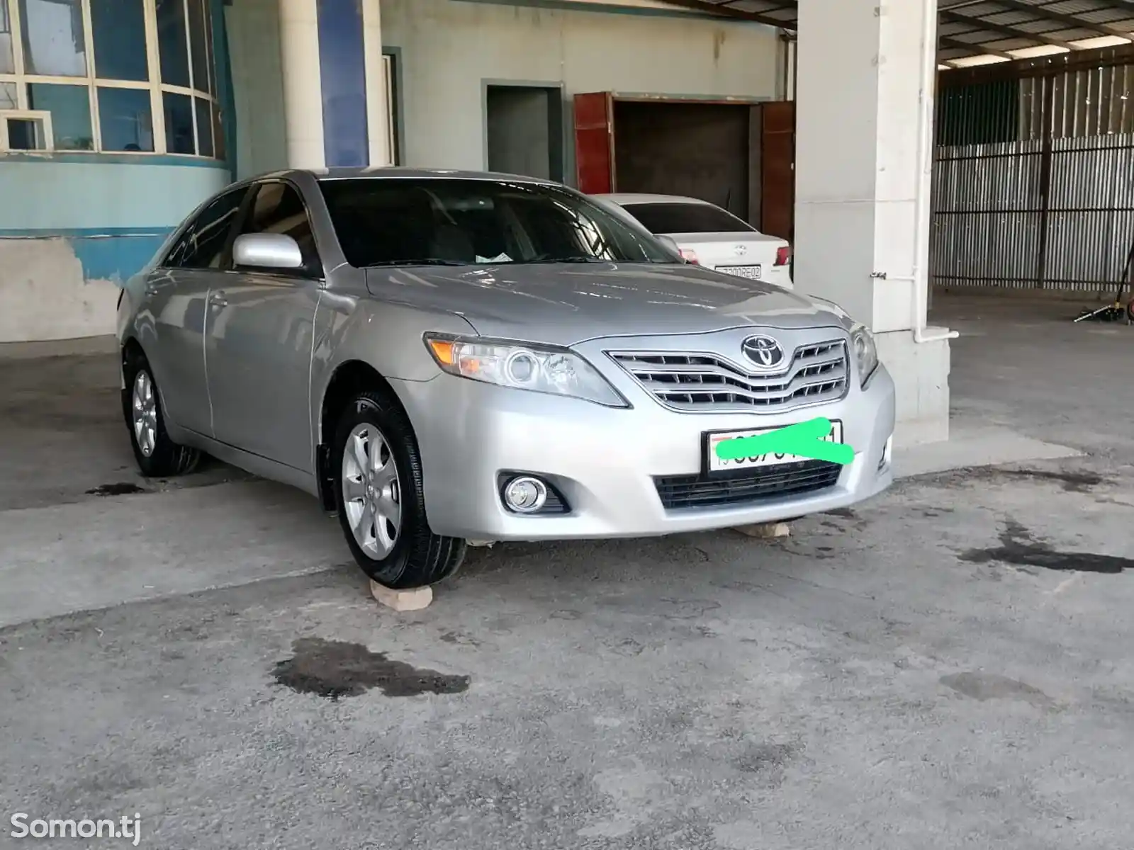 Toyota Camry, 2010-1