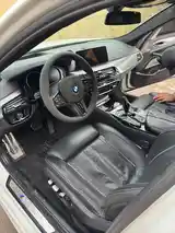 BMW 5 series, 2018-12