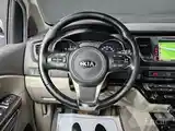 Kia Carnival, 2015-11