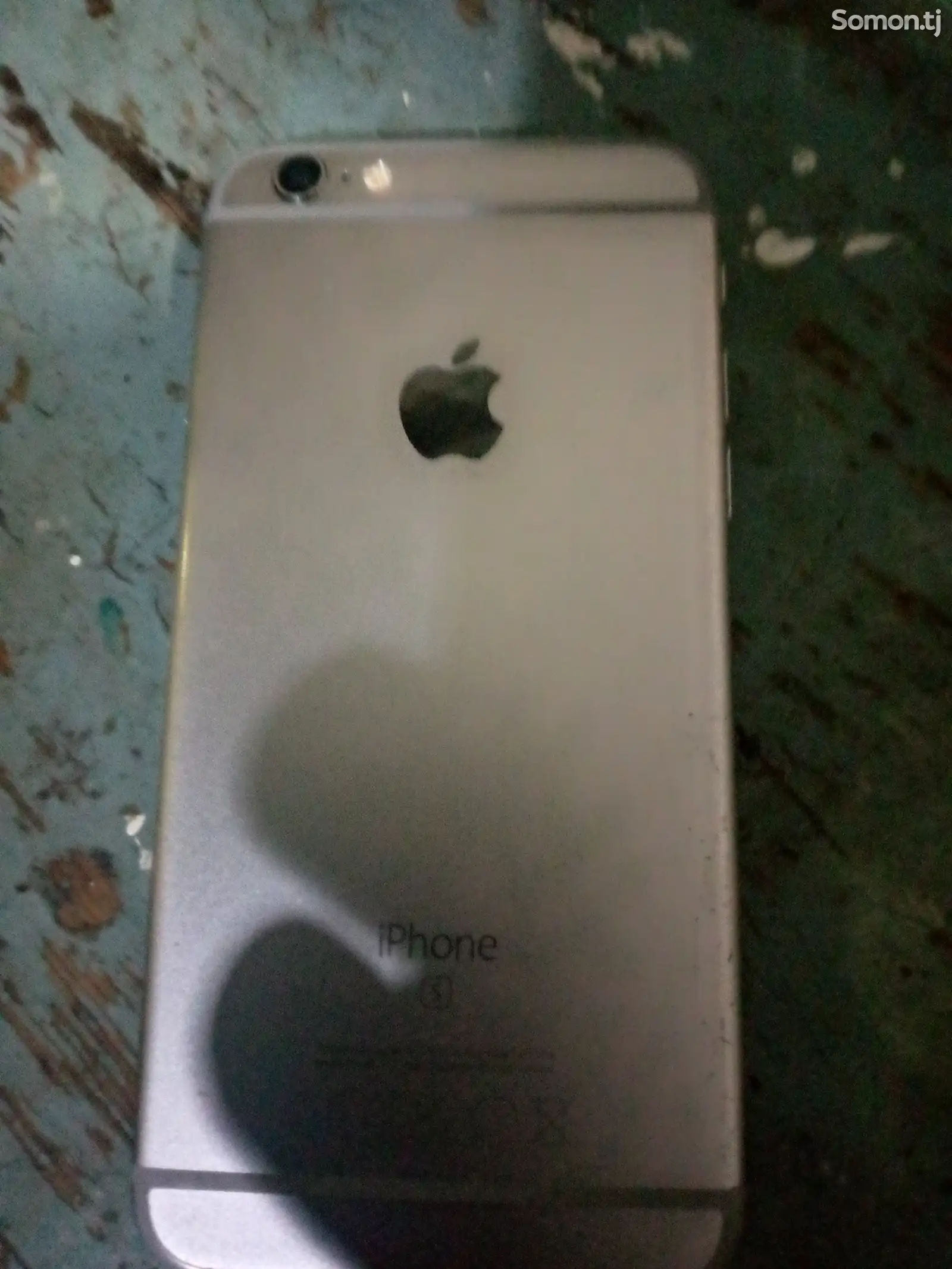 Apple IPhone 6s-1