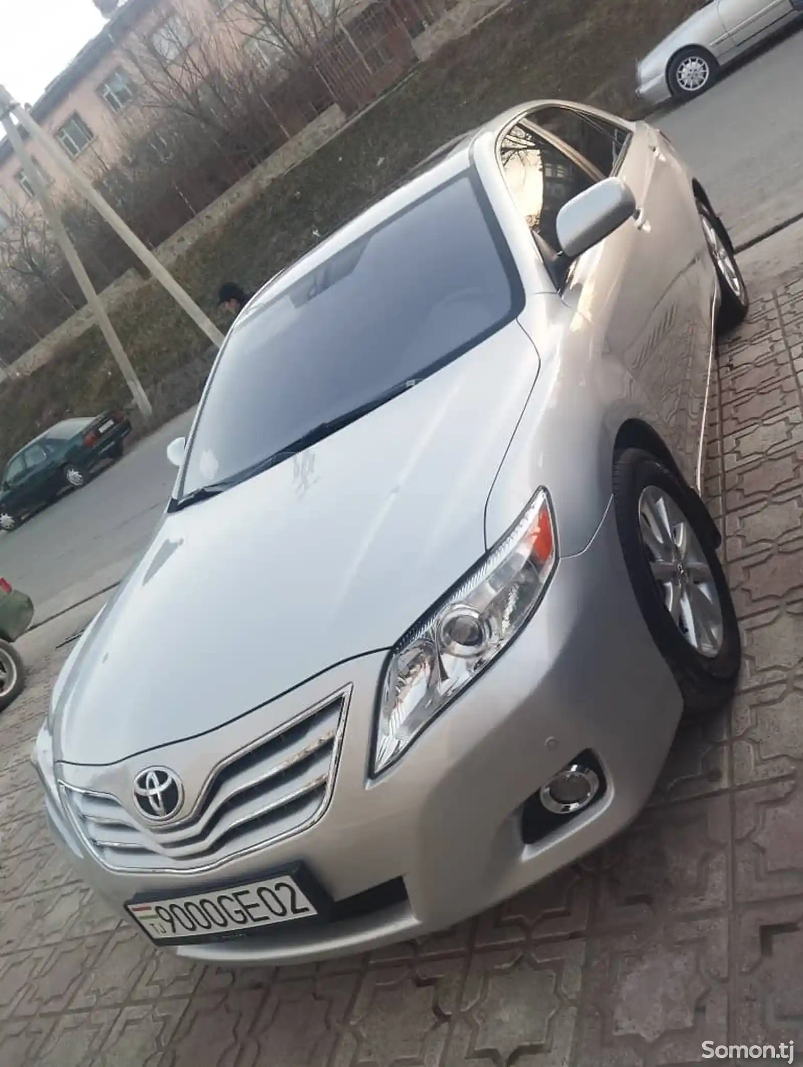 Toyota Camry, 2010-1