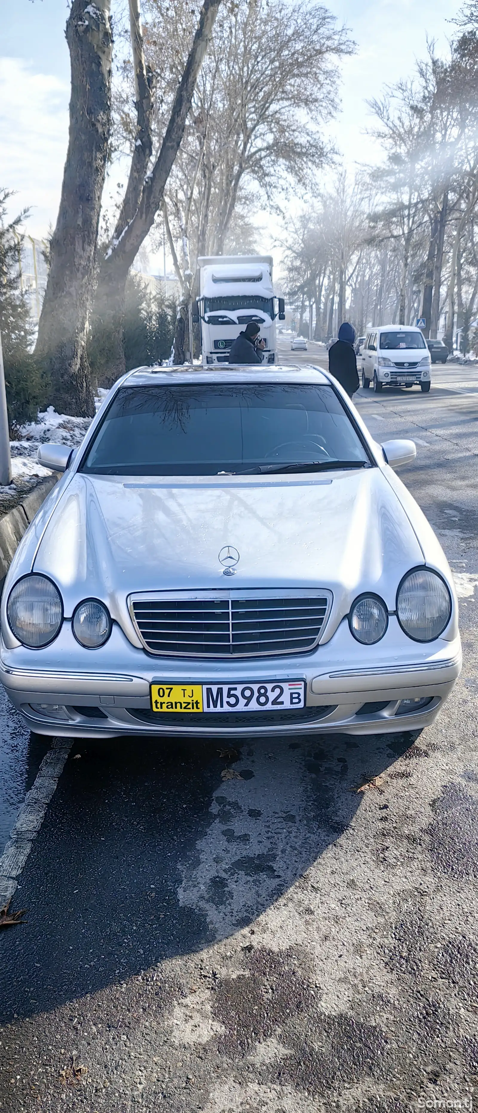 Mercedes-Benz E class, 2002-1