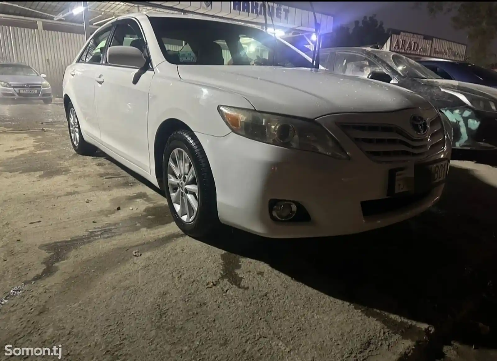 Toyota Camry, 2011-8