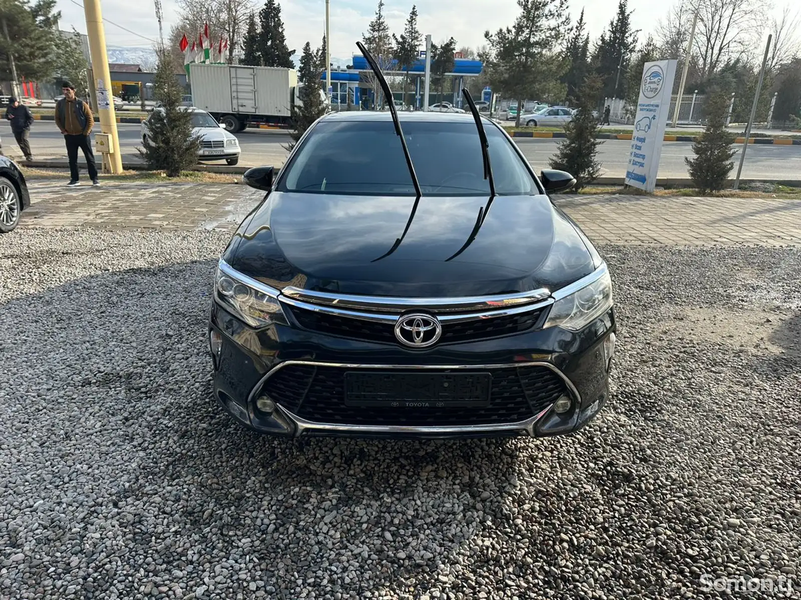 Toyota Camry, 2017-1