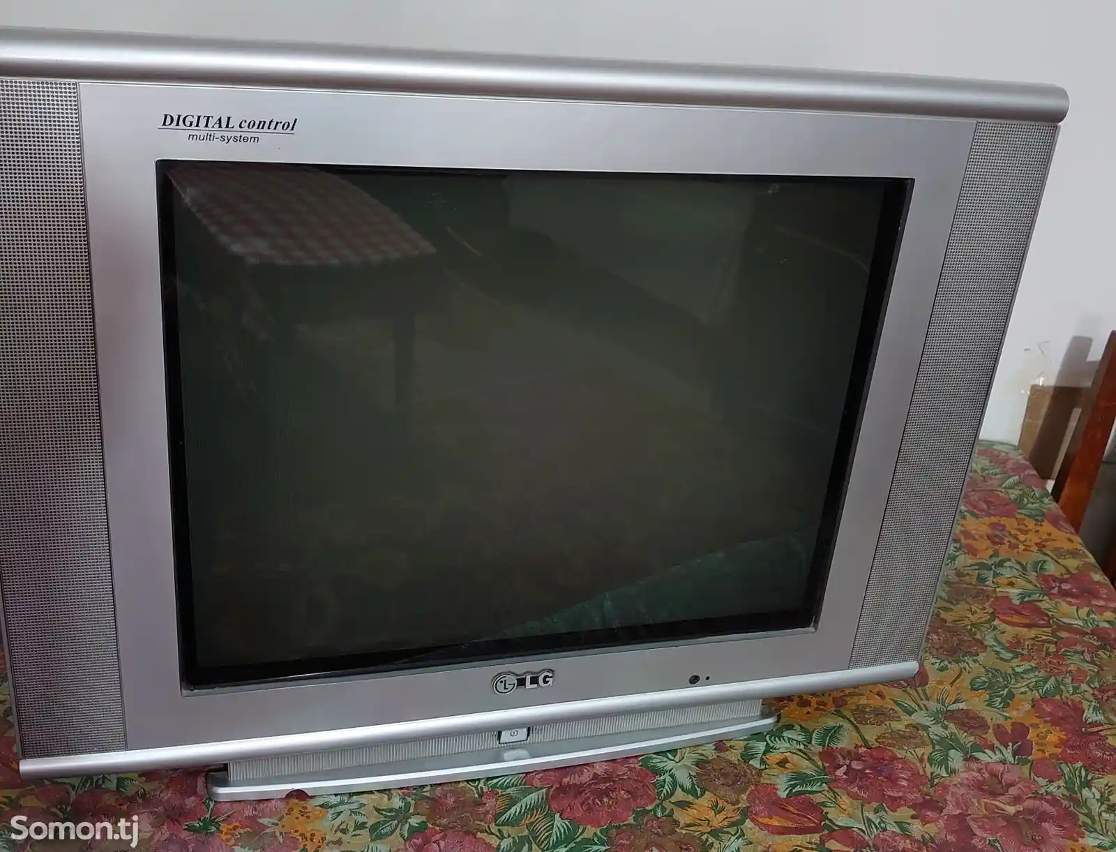 Телевизор LG с тюнером openbox-2