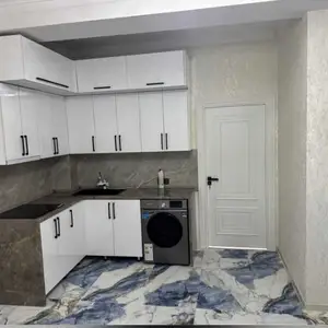 2-комн. квартира, 8 этаж, 62м², Шохмансур