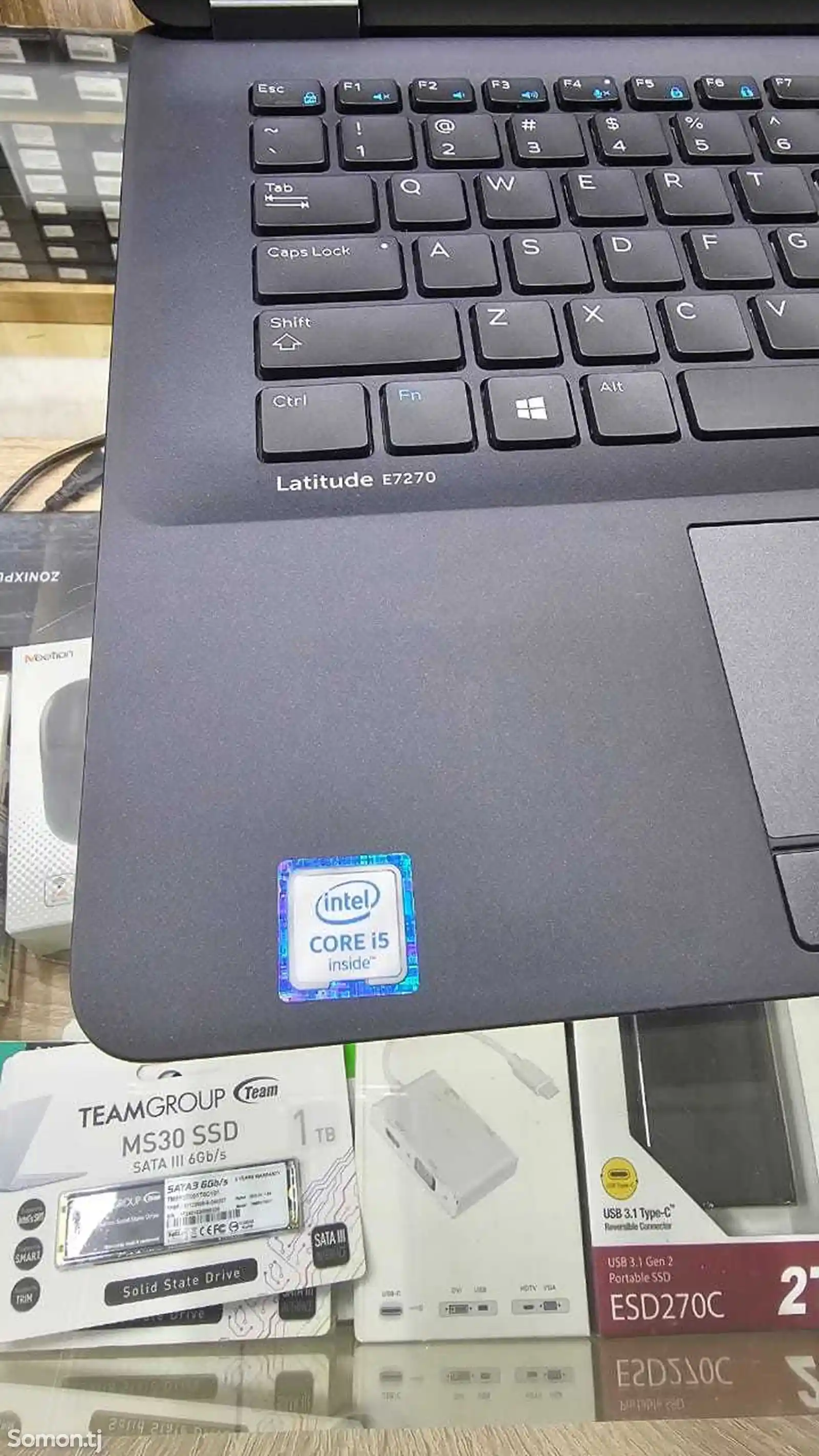 Ноутбук Dell Latitude E7270, 512 ГБ SSD, Core i5-6200U, RAM 8 ГБ, Intel HD Graphics 52-2