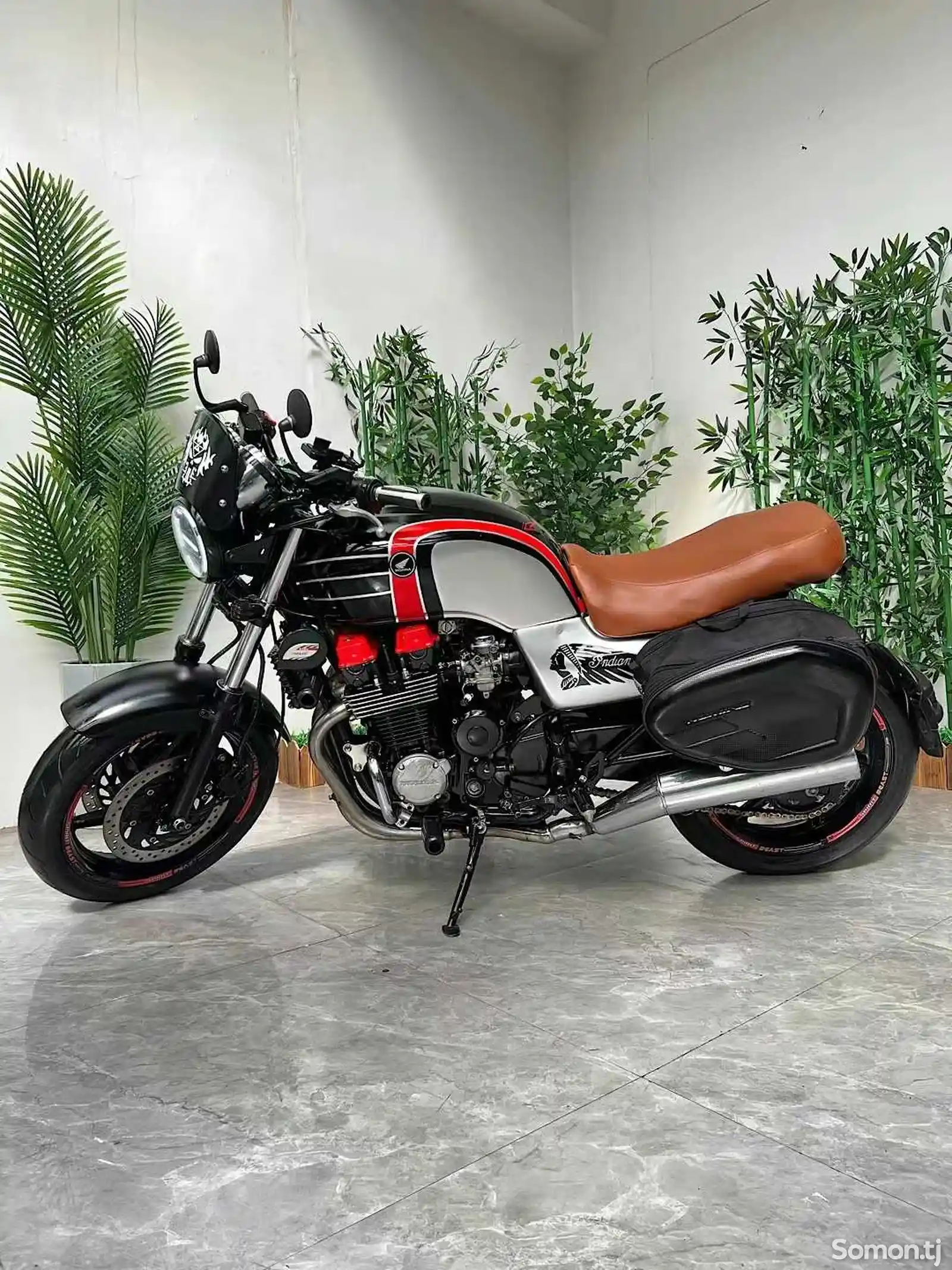 Мотоцикл Honda CB750cc на заказ-4