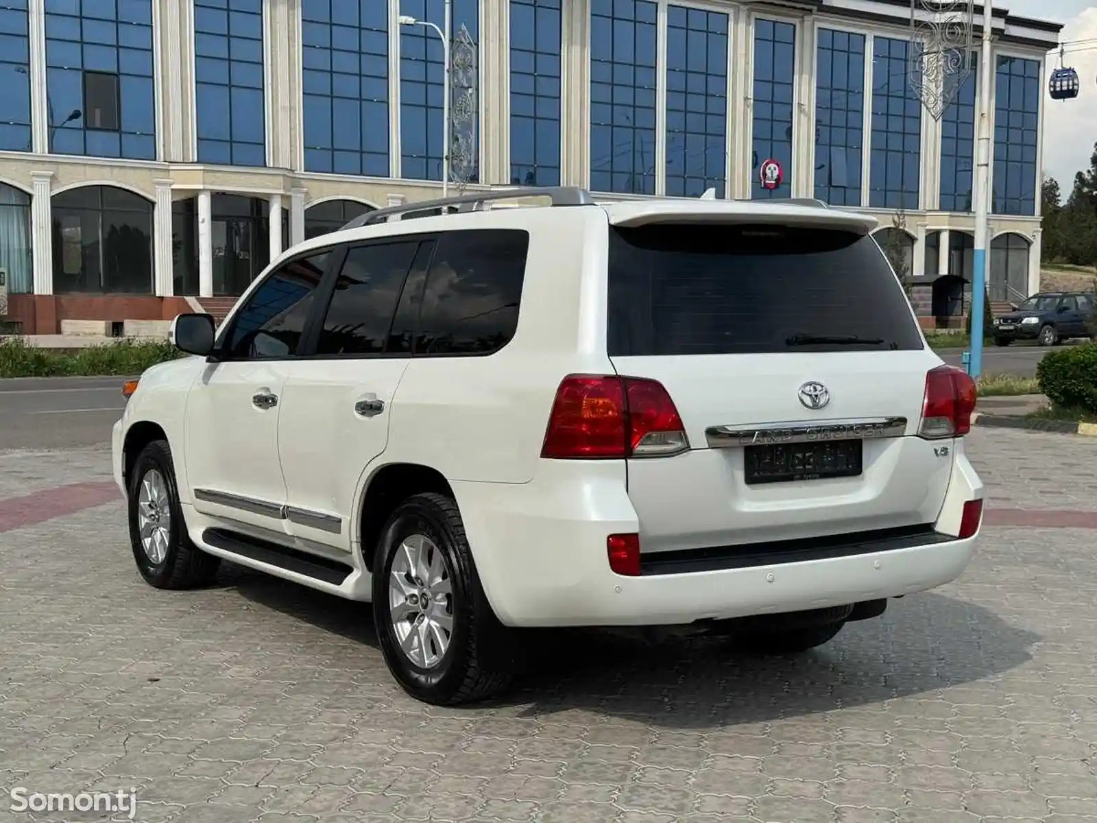 Toyota Land Cruiser, 2015-6