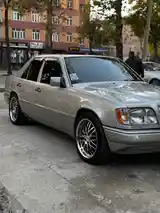 Mercedes-Benz W124, 1993-3