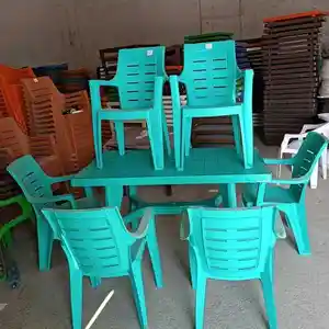 Стол со стульями 6х1