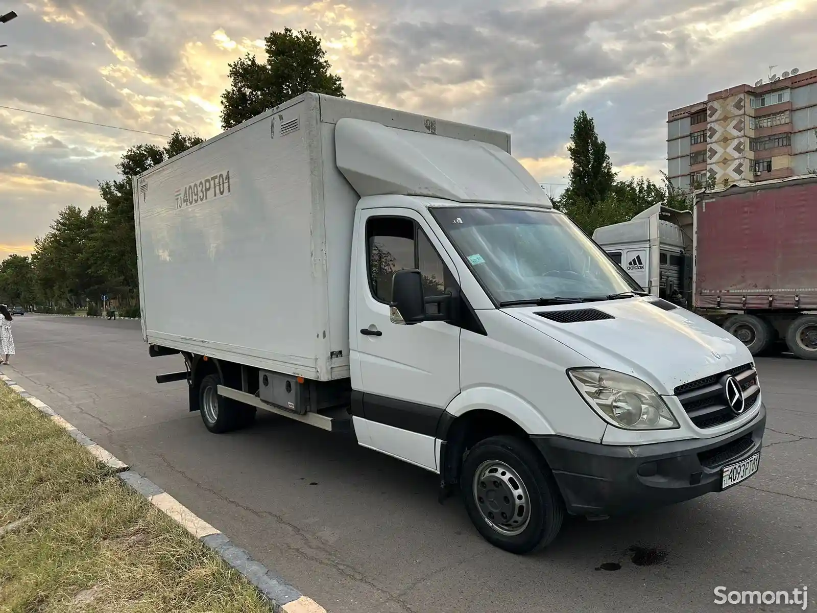 Фургон Mercedes-Benz Sprinter, 2010-4