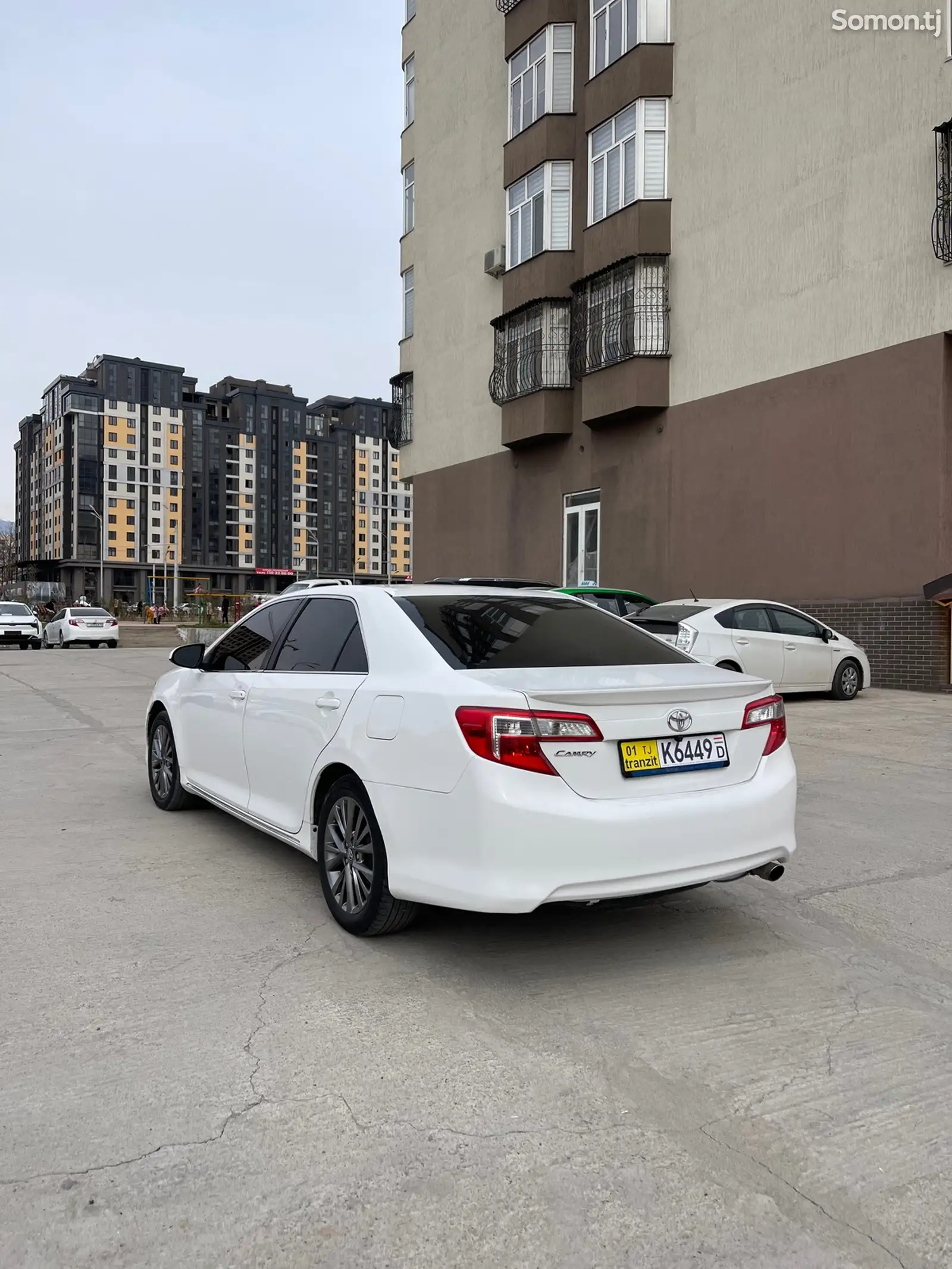 Toyota Camry, 2012-1