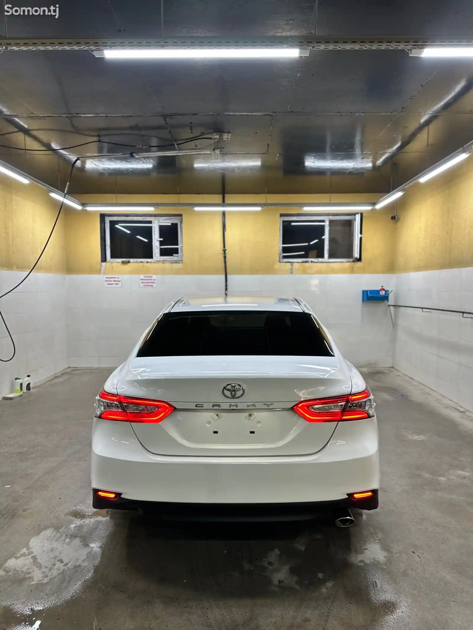 Toyota Camry, 2018-6