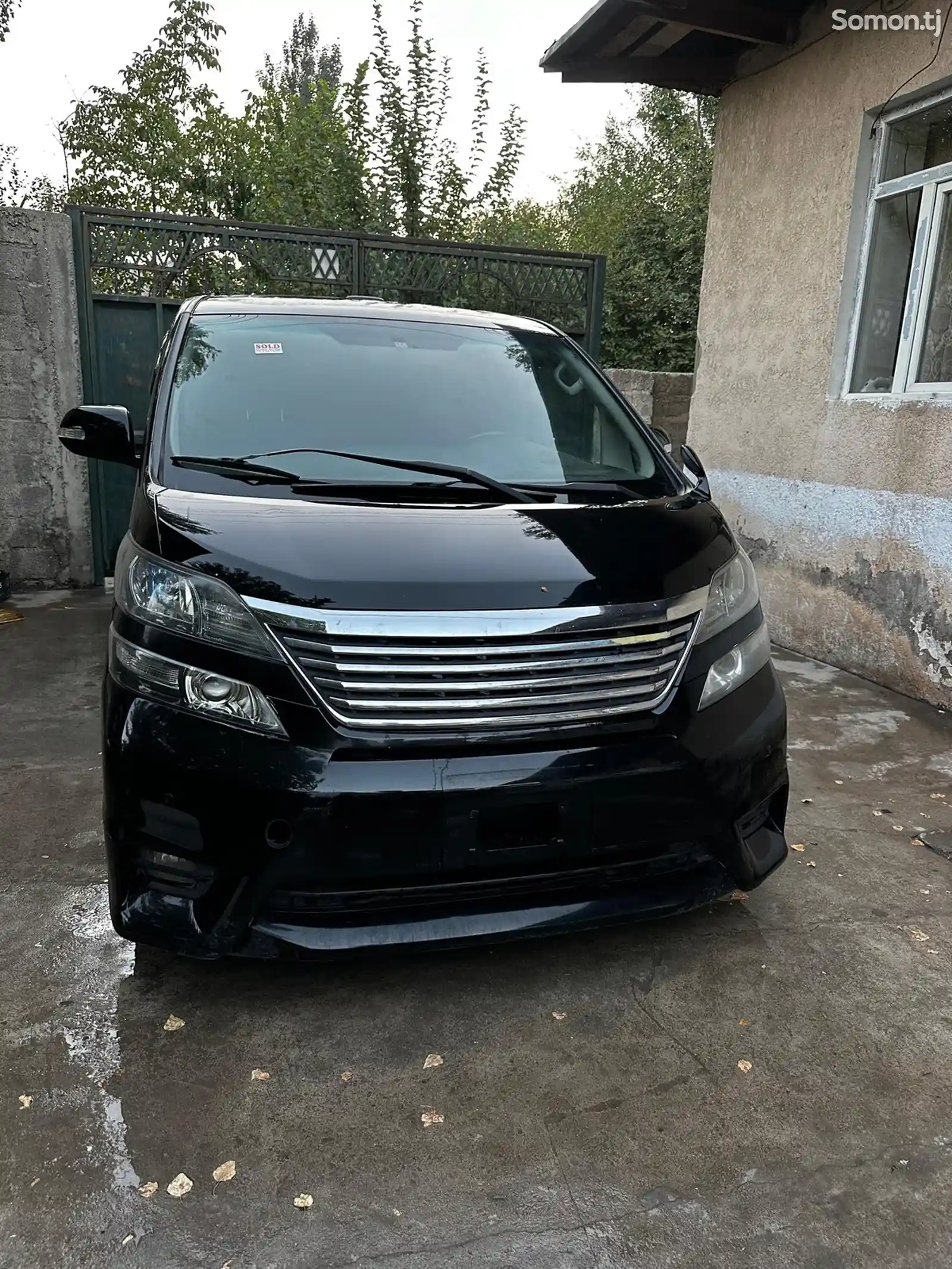 Toyota Vellfire, 2014-1