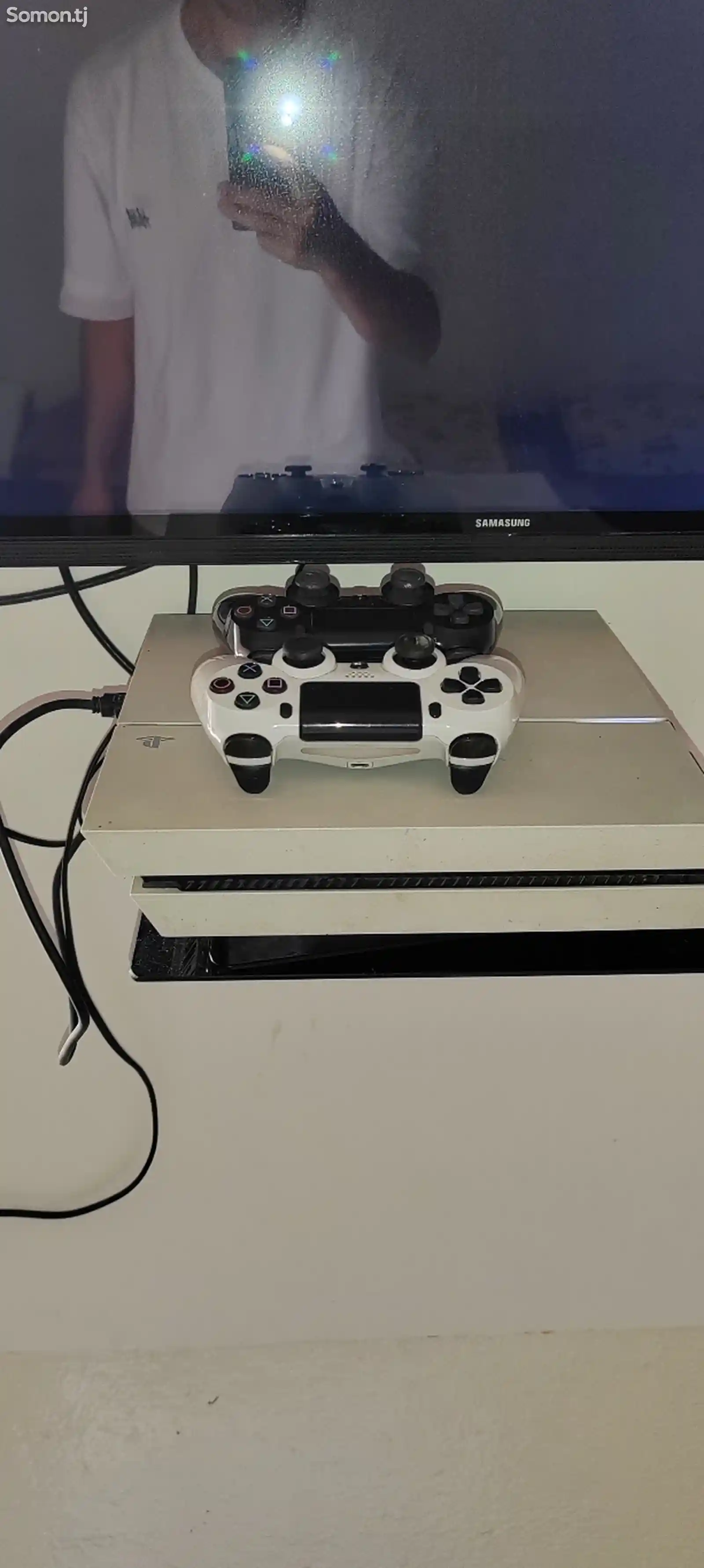 Игровая приставка Sony PlayStation 4 slim pro-2