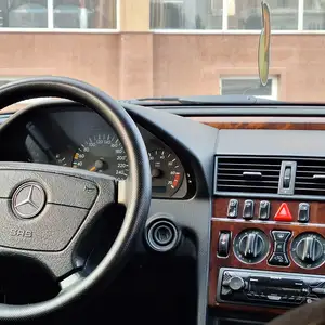 Mercedes-Benz C class, 1999