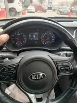 Kia K5, 2016-7