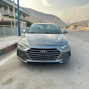 Hyundai Elantra, 2017