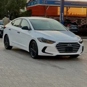 Hyundai Elantra, 2017