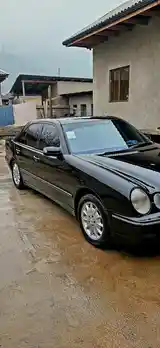 Mercedes-Benz E class, 2002-4