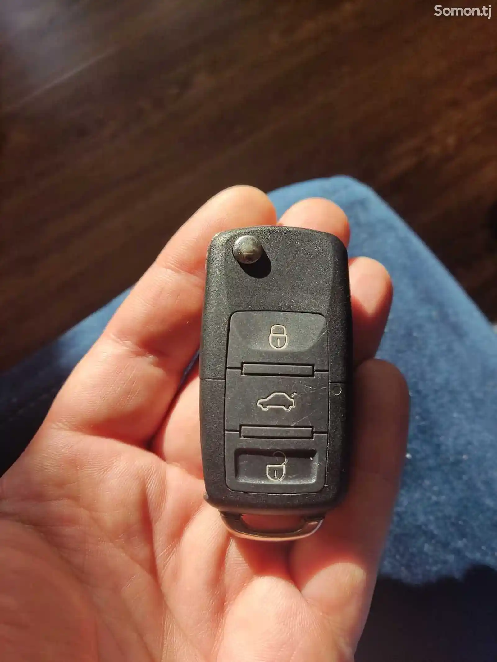 Выкидной ключ VW
