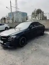 Mercedes-Benz E class, 2017-13