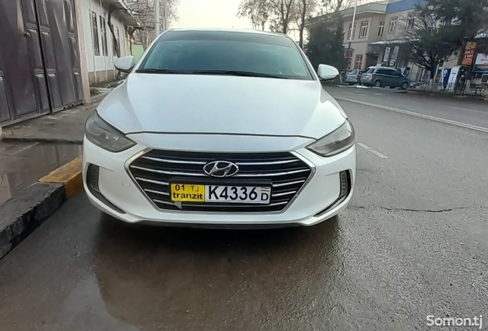 Hyundai Elantra, 2017-1