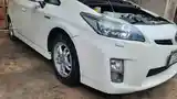 Toyota Prius, 2011-5