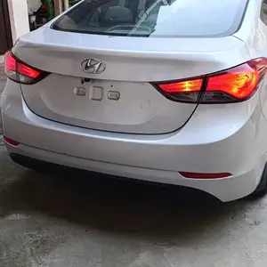 Hyundai Elantra, 2016