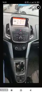 Opel Zafira, 2016-3