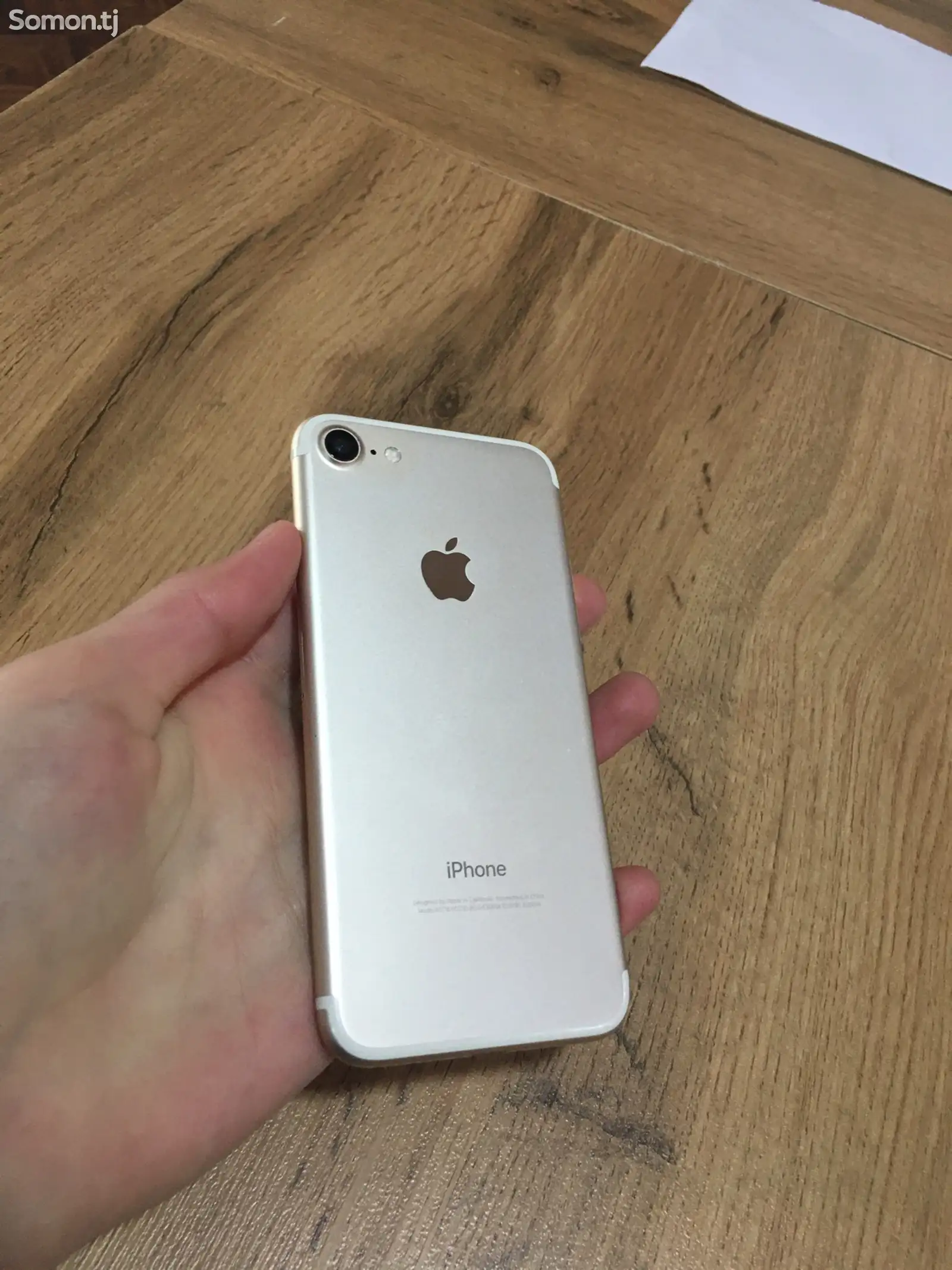 Apple iPhone 7, 32 gb-1