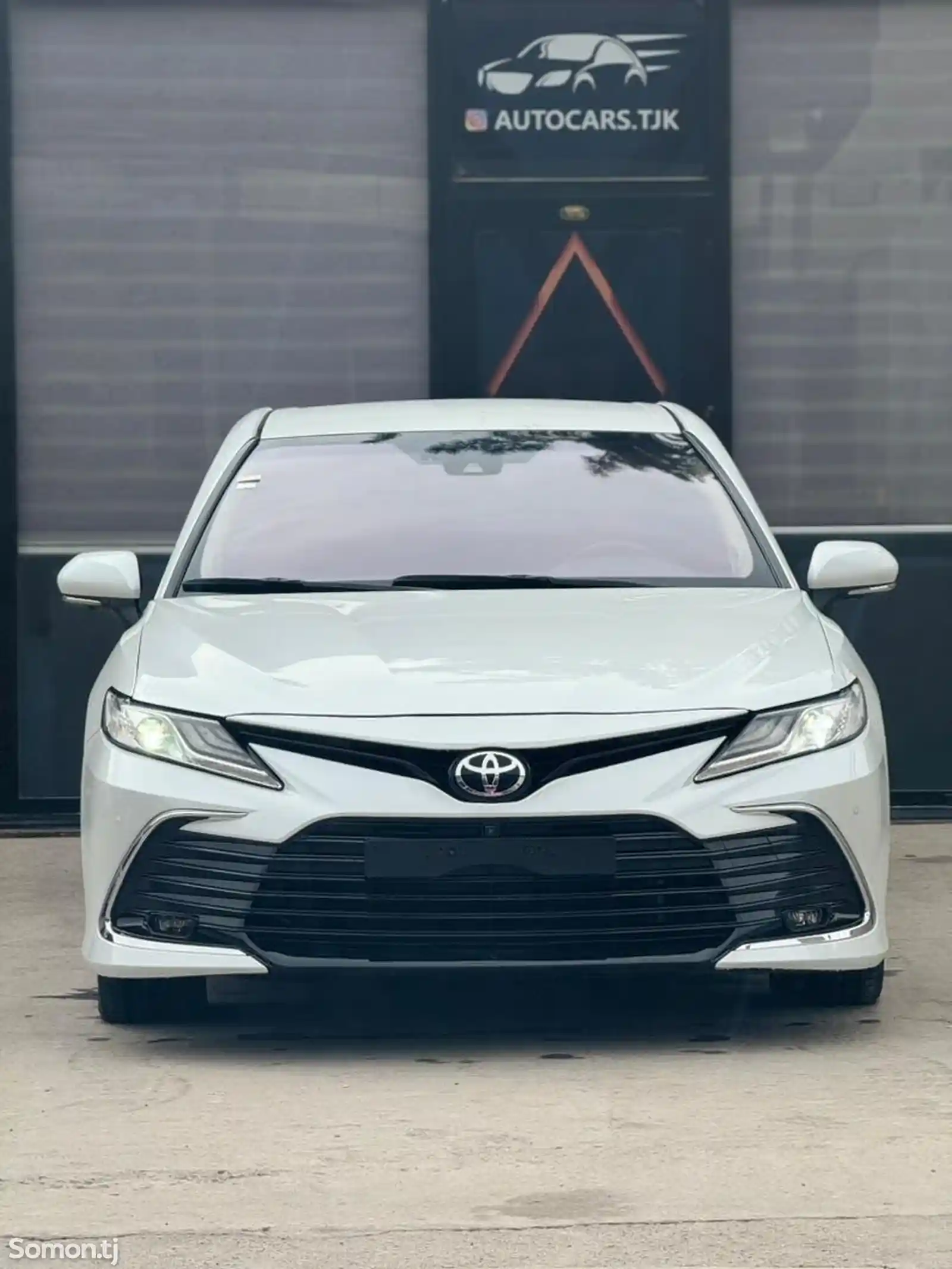 Toyota Camry, 2020-5