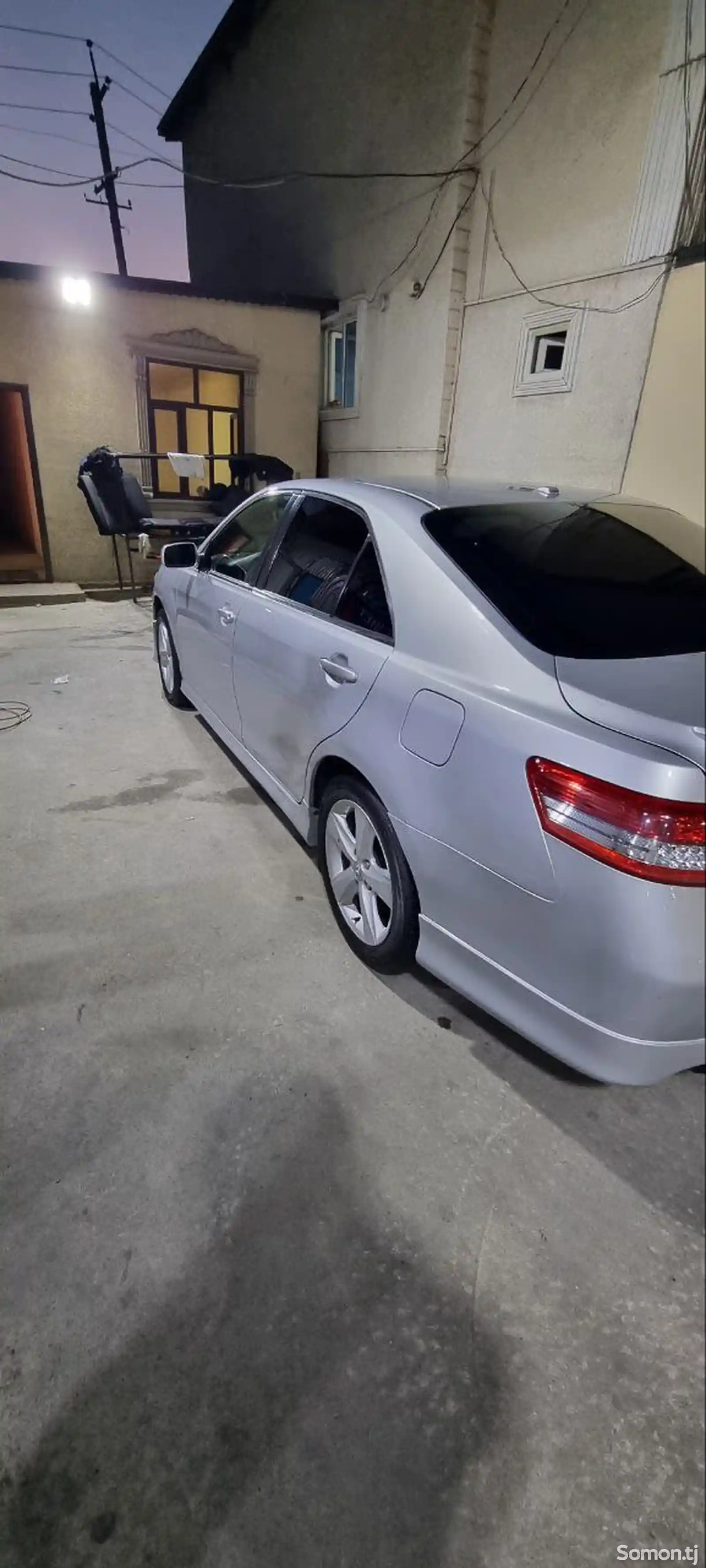 Toyota Camry, 2010-5