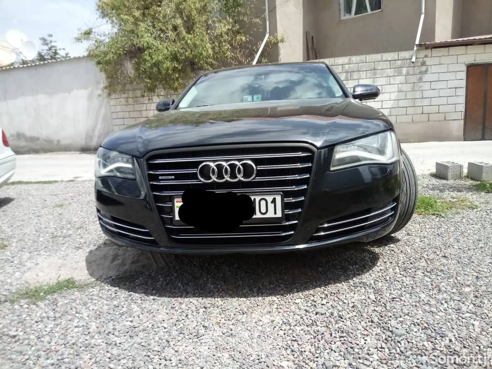 Audi A8, 2011-1