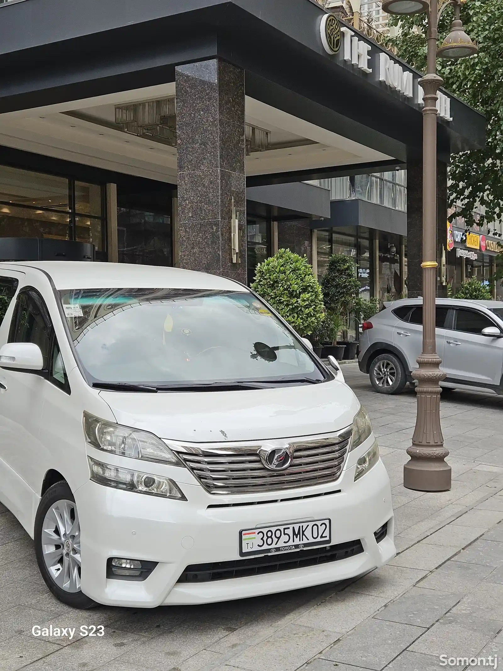 Toyota Vellfire, 2010-12