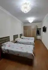 2-этажный, 6 комнатный дом, 320 м², бывший Зеленый базар-6