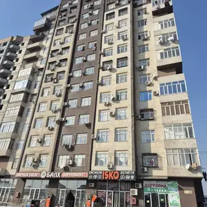 2-комн. квартира, 11 этаж, 80 м², 33мкр, рынок Балх