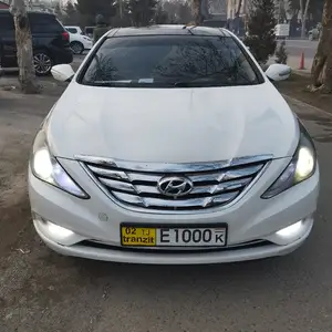 Hyundai Sonata, 2012