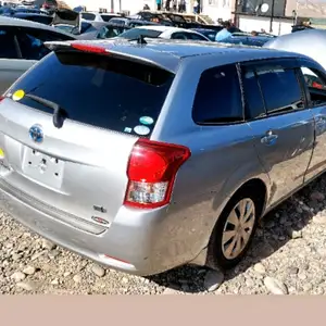 Toyota Fielder, 2014