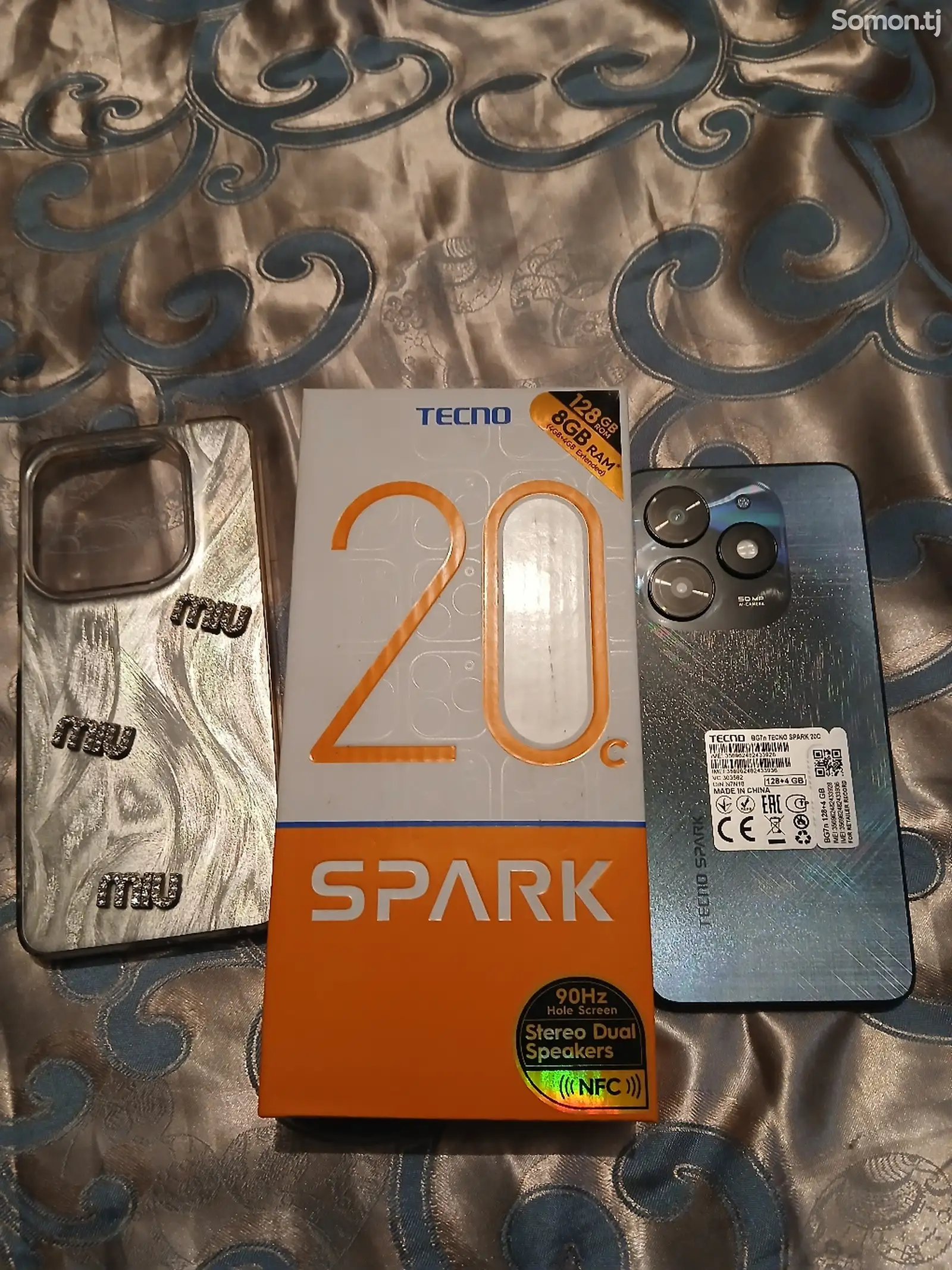 Tecno Spark 20-10