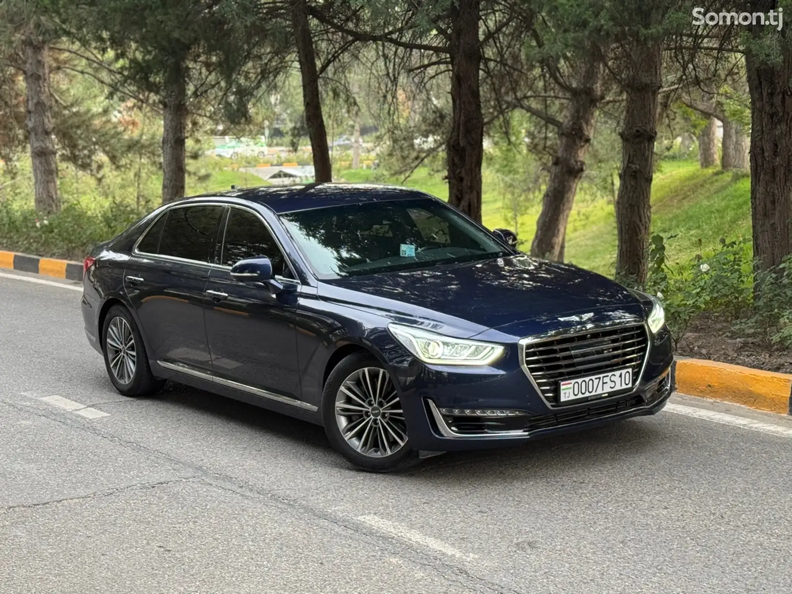 Hyundai Genesis, 2017-1