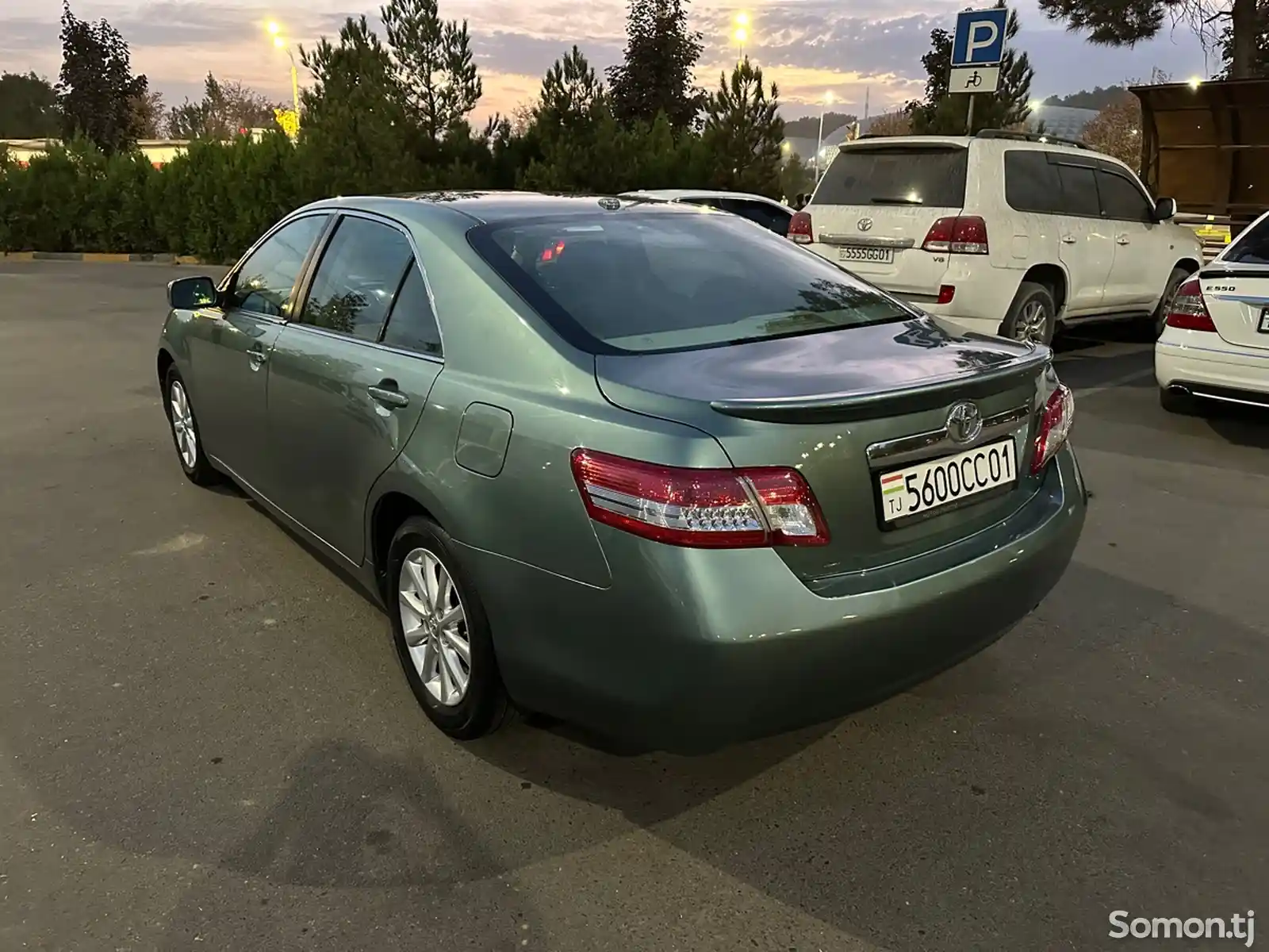 Toyota Camry, 2010-5