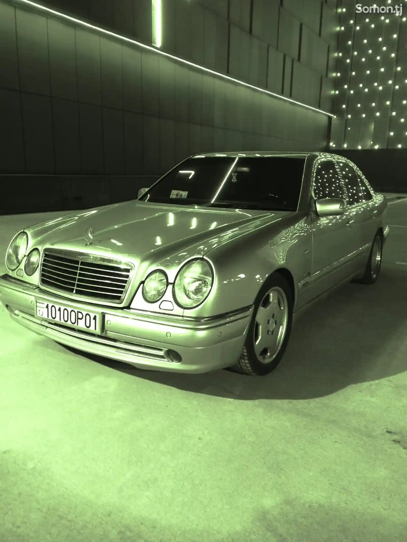 Mercedes-Benz E class, 1999-6