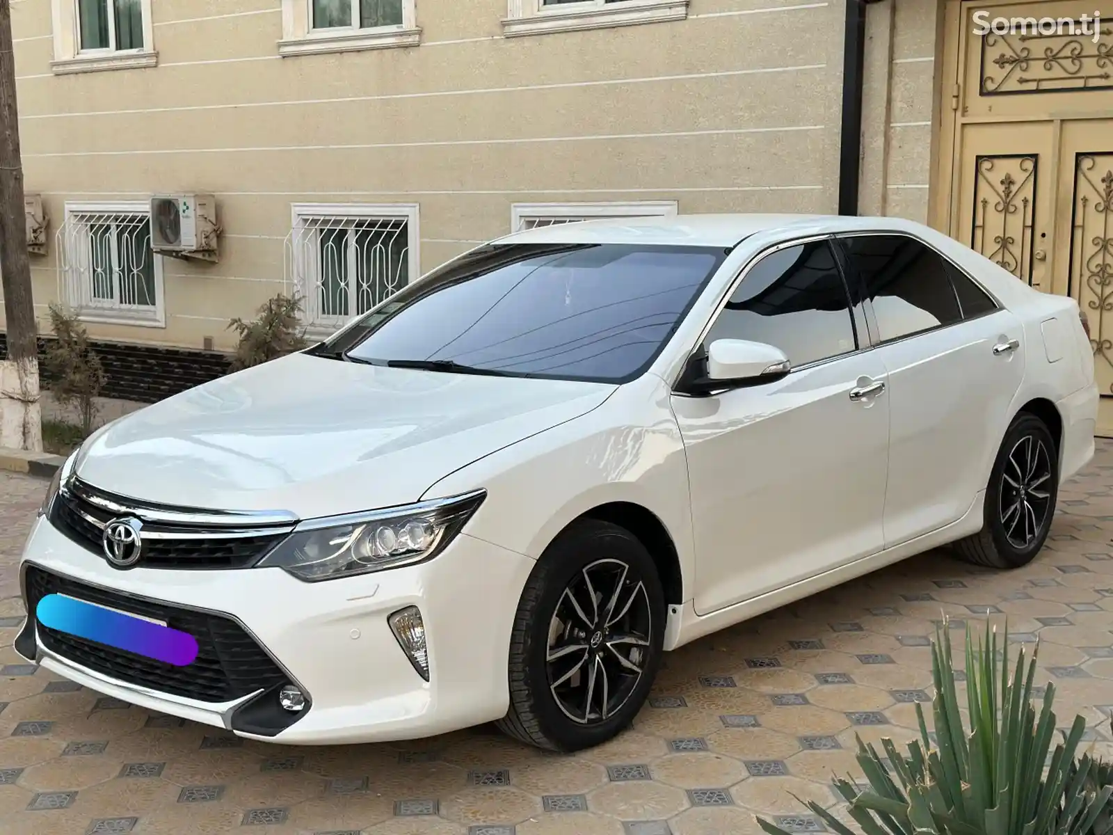 Toyota Camry, 2016-1