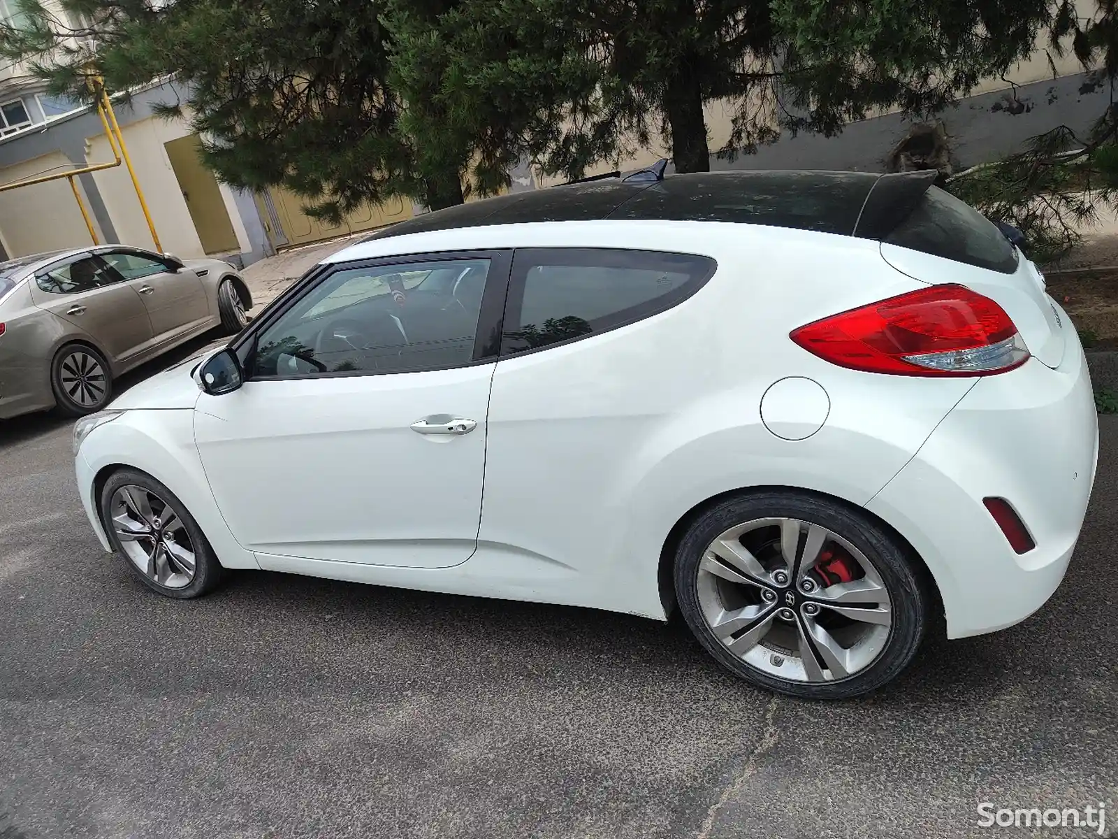 Hyundai Veloster, 2013-5