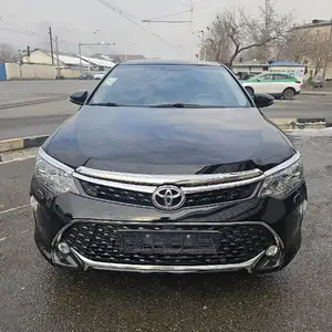 Toyota Camry, 2017